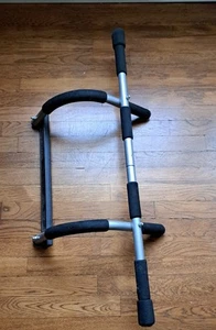 Pro Fit Iron Gym Multi-Grip Chin Pull Up Bar Door Jamb Frame Exercise Workout - Picture 1 of 7