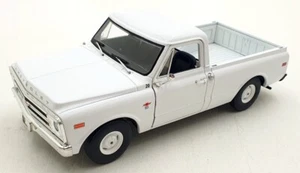 Greenlight 1/24 Scale Diecast 84192 - 1968 Chevrolet C-10 Starsky & Hutch - Picture 1 of 5