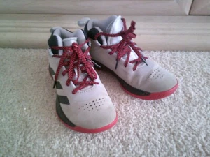 Adidas Sneakers Youth Size 2 - Picture 1 of 3