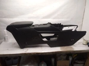 Consola central frontal para 2024 XT6 2810580 - Imagen 1 de 12
