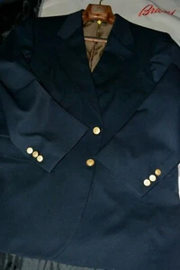 Huntington Wool Blend Navy Blazer 2 Button Gold Buttons 42R USA 42 R  - Picture 1 of 12