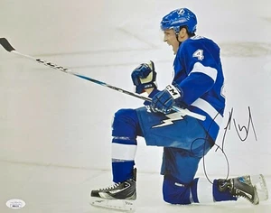 VINCENT LECAVALIER Autograph SIGNED 11x14 Tampa Bay LIGHTNING PHOTO JSA CERT - Picture 1 of 8