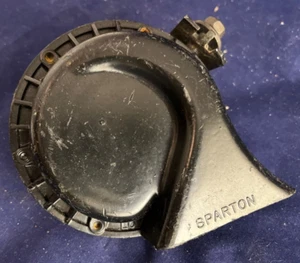 SPARTON HI TONE CAR HORN lot 5 - Picture 1 of 3