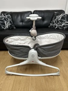 Tiny love 3-in- 1 Rocker & Napper - Picture 1 of 7