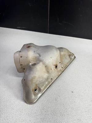 Cubierta de montaje de tubo de colector de escape Mazda MX-5 Miata 1999-2000 1,8 L OEM Foto 1 de 4