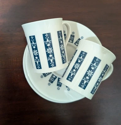 Juego de 2 tazas de platillos de café negro corto de té Royal Doulton Moonstone vintage Foto 1 de 4
