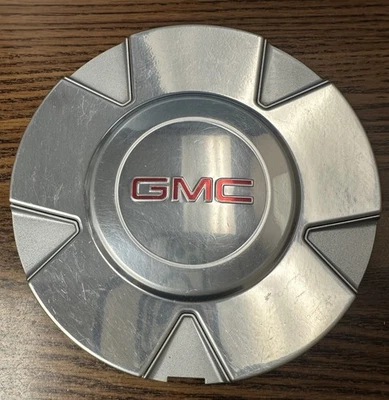 2007-2012 GMC ACADIA CENTER CAP HUBCAP OEM POLISHED 9596977 - Image 1 of 3