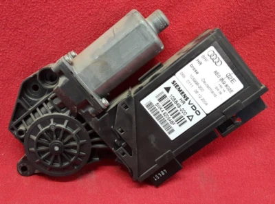 2002 - 2008 Audi S4 A4 & Quattro RIGHT PASSENGER REAR Window Motor 8E0-959-802 - Image 1 of 4