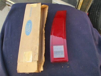 NOS 1973 - 1978 FORD COUNTRY SQUIRE RANCH WAGON STATION WAGON TAILLIGHT LENS LH - Image 1 of 4