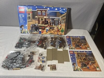 LEGO 7594 Disney Pixar Toy Story Woody's Roundup Nuevo Caja Abierta Bolsas Selladas Foto 1 de 4