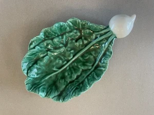 John Buck Vintage Portuguese Cabbage Leaf Serving Plate - Picture 1 of 2