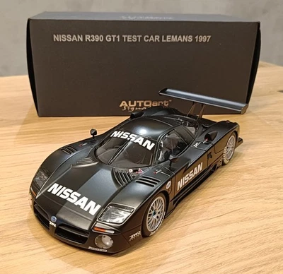 AUTOart - NISSAN R390 GT1 - TEST CAR LEMANS 1997 - Black - SIGNATURE lim - N°089 - Immagine 1 di 4