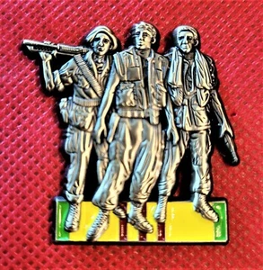 Vietnam Veteran 3 Soldier Memorial Pin - Picture 1 of 1