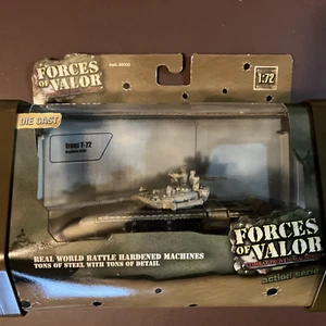 Forces of Valor 1:72 Tank Iraq T-72 Baghdad 2003 NIB Sealed - Picture 1 of 5