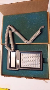 New Two Technologies TT1R2-1 Keypad Teach Pendant - Picture 1 of 4