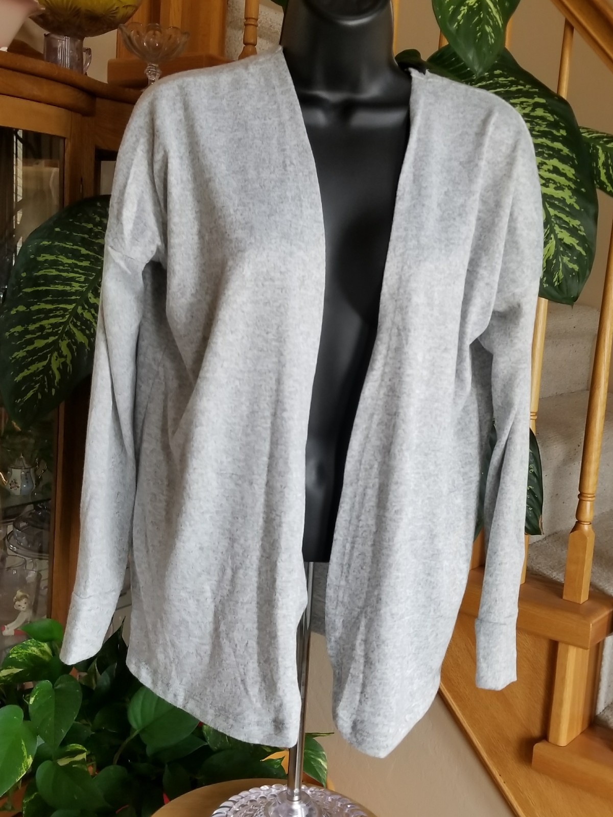 Long Sleeve Cardigan Sweater Open 