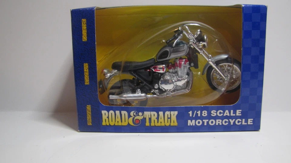 Road & Track 1:18 Scale Die Cast TRIUMPH - Image 1 of 1