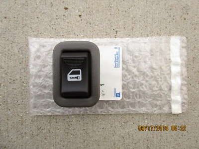 08 - 19 INTERRUPTOR CERRADURA PUERTA DELANTERA IZQUIERDA CHEVY EXPRESS 1500 2500 3500 GRIS NUEVO  Foto 1 de 4