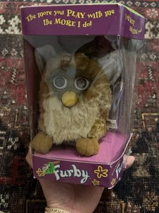 Vintage 1998 Electronic Furby Tiger Hasbro 70-800 Brown w/ Box - Picture 1 of 9