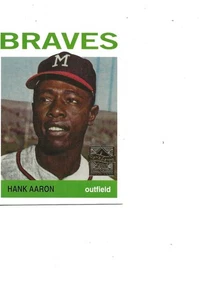 Topps 1999 reimpresión #4 1964 estampado en oro frente Salón de la Fama Hank Aaron - Imagen 1 de 1