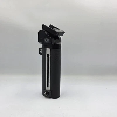 Olympus OM System Bounce Grip 2 for Olympus OM Series Cameras VGC - Image 1 of 4