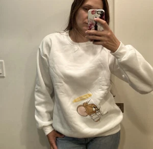 NWT Tom and Jerry sweatshirt white Medium Large xl Warner brothers - Picture 1 of 9