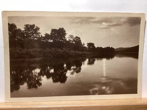 View of the Delaware River from the Buckwood Inn: - Vintage Postcard - Picture 1 of 3
