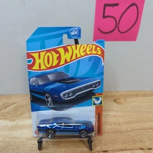 HOT WHEELS 1971 Plymouth GTX Muscle Mania 1 64 SCALE - Picture 1 of 6