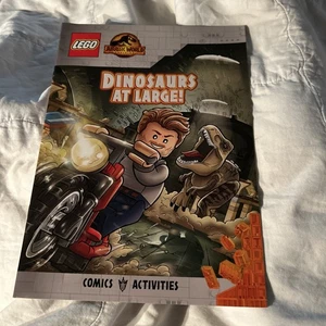 Jurassic Hero (LEGO) Jurassic World: Activity Book dinosaurs at large - Picture 1 of 9
