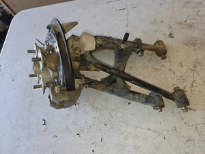 2009 YAHAMA GRIZZLY 700 REAR RIGHT UPPER LOWER A-ARM KNUCKLE BRAKE HUB - Picture 1 of 4