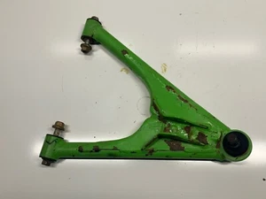 2004 Kawasaki KFX250 Mojave OEM FRONT LOWER LEFT CONTROL A ARM 39007-1222-HN - Bild 1 von 10