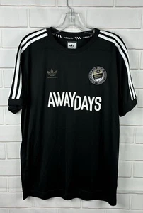Adidas Away Days Skateboard Fußball Trikot Tyshawn Jones #20 Größe Large schwarz - Bild 1 von 5