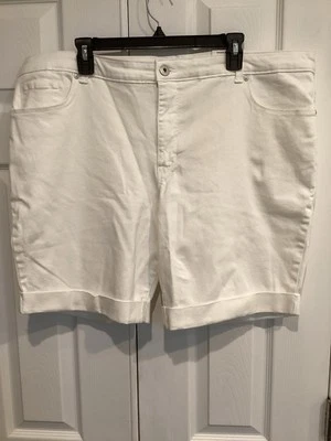 Style And Co Talla Grande 20 Blanco Denim Nuevo con Etiquetas Tiro Medio Rollo Puño Adelgazante Bolsillo Foto 1 de 4