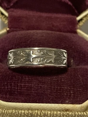 Vtg Antique Victorian Style Sterling Silver Ladies Wedding/Band Ring.Size L 1/2. - Image 1 of 4