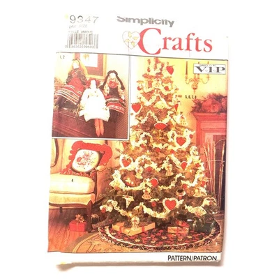 Simplicity 9347 Sewing Pattern Christmas Tree Skirt Angel Heart Ornaments Pillow - Image 1 of 4