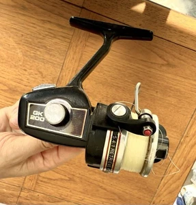 CARRETE DE PESCA GARCIA GK200 SPINNING ULTRA LITE DE COLECCIÓN JAPÓN - Imagen 1 de 6