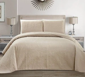 Collection 3 Pieces King/California King Over Size Embossed Coverlet Bedsprea... - Picture 1 of 1