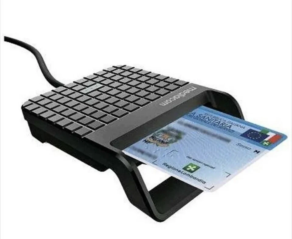 Lettore di Smart Card Mediacom USB firma Digitale CNS CRS Cie ( no Contactless )