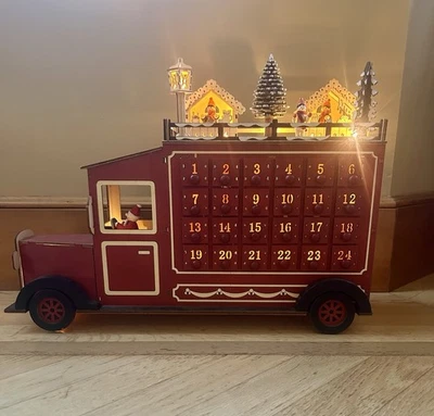 Wood truck advent Christmas calendar that lights up - Image 1 of 4