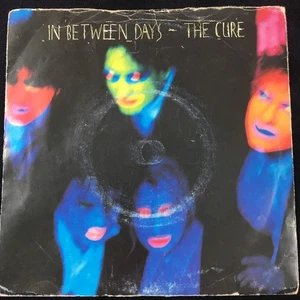 THE CURE 'IN BETWEEN DAYS' 7'' SINGLE FICTION RECORDS FICS22 1985 UK FIRST PRESS - Picture 1 of 4