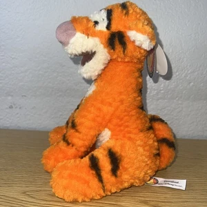 Walt Disney World Winnie The Pooh Tigger Plush soft Toy 8" Flaw - Picture 1 of 9