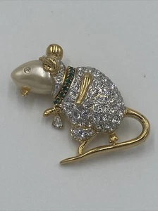 EXQUISITE KJL KENNETH JAY LANE GOLD TONE CRYSTAL MOUSE PIN BROOCH - Bild 1 von 5