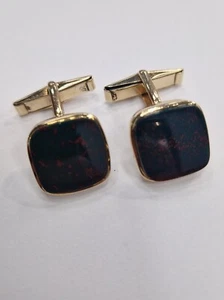 Pair of 9ct Gold Bloodstone Cufflinks - Picture 1 of 6