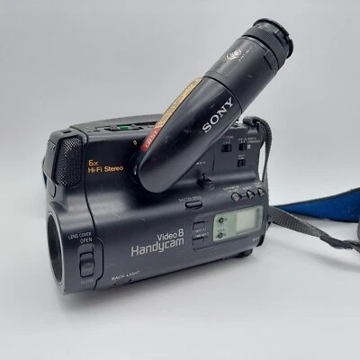 SONY Camcorder CCD-TR51 Video 8 HandyCam Parts Only Untested Missing Battery - Image 1 of 4