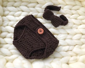 Newborn Bow Tie and Diaper cover photography prop Baby shower gift - Picture 1 of 2