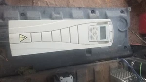 ABB/ YORK AYK550-UH-023A-4+K465 15hp 23 Amp - Picture 1 of 9