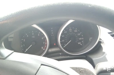 2010 Mazda 3 OE medidor de velocidade cluster 137K milhas Mazda - Imagem 1 de 4