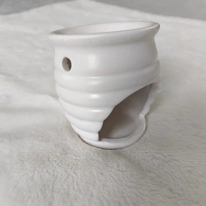Calentador de cera o aceite de cerámica blanca claro para té colmena de abejas pequeño - Imagen 1 de 5