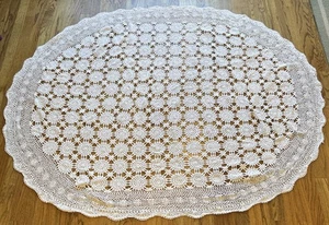 Mesa redonda vintage/mesa central. Doily White Cottagecore - Imagen 1 de 3