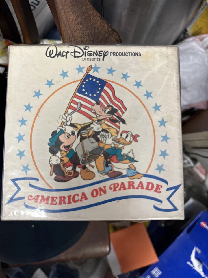 Super 8 Película Color y Sonido Disney America En Desfile. Celebración del Bicentenario. Foto 1 de 4